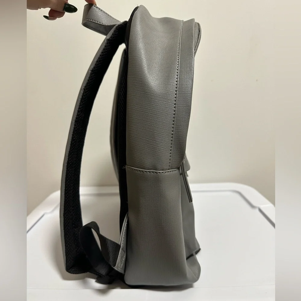 GUESS Grey Men's Backpack - Picture 3 of 7